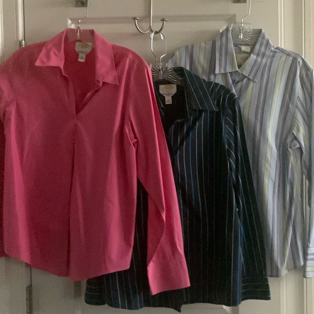 In great condition! Three Talbots long sleeve button up blouses
